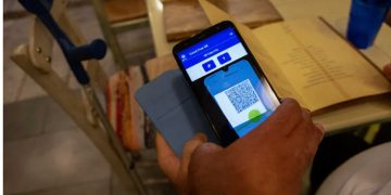 Στο τραπέζι το τέλος στο πιστοποιητικό εμβολιασμού, προσεχώς οι αποφάσεις