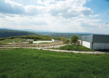 Συμβαίνει τώρα: Μεγάλη έκρηξη σε εργοστάσιο στην Ιτέα Γρεβενών