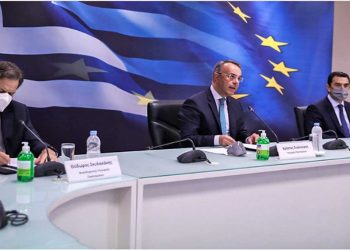Όλα τα μέτρα ύψους 1,1 δισ. -Επιδότηση καυσίμων, λογαριασμών ρεύματος, επίδομα Πάσχα, ποσά και δικαιούχοι