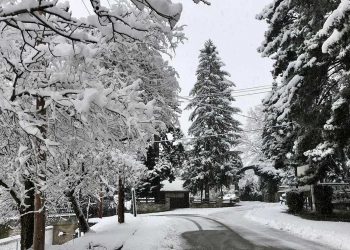 Πανέμορφες εικόνες με τον Βελβεντό στα “λευκά” σήμερα Τρίτη