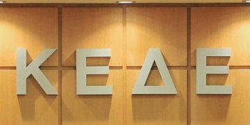 ΚΕΔΕ: «Οι Δήμοι και οι ΔΕΥΑ δεν μπορούν να σηκώσουν το υψηλό ενεργειακό κόστος»