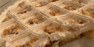 Βασίλης Καλλίδης: Εκμέκ με τσουρέκι και κρέμα βανίλιας ή σοκολάτας