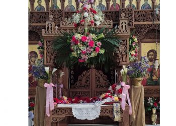 Πανέμορφος ο επιτάφιος στον Ιερό Ναό Αγίου Γεωργίου στην Ασβεσόπετρα (φώτο-βίντεο)