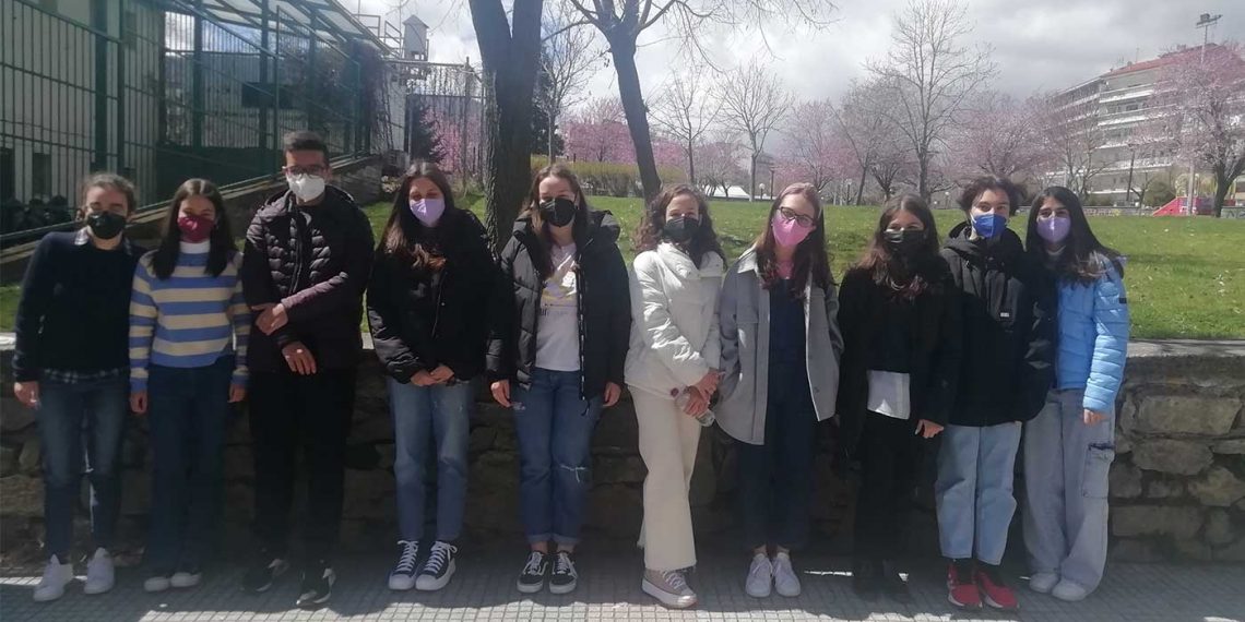 Η Ευαγγελία Κοκκίνου του 1ου Γυμνασίου Κοζάνης πρώτη στον 3ο Περιφερειακό Διαγωνισμό Ορθογραφίας που έγινε στην Φλώρινα