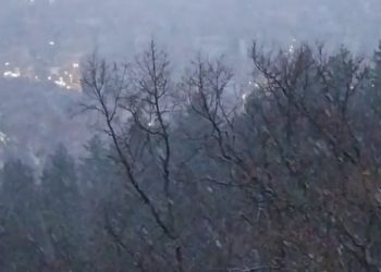 Φλώρινα είσαι: Βραδινή χιονόπτωση, αν και το ημερολόγιο δείχνει 10 Απριλίου