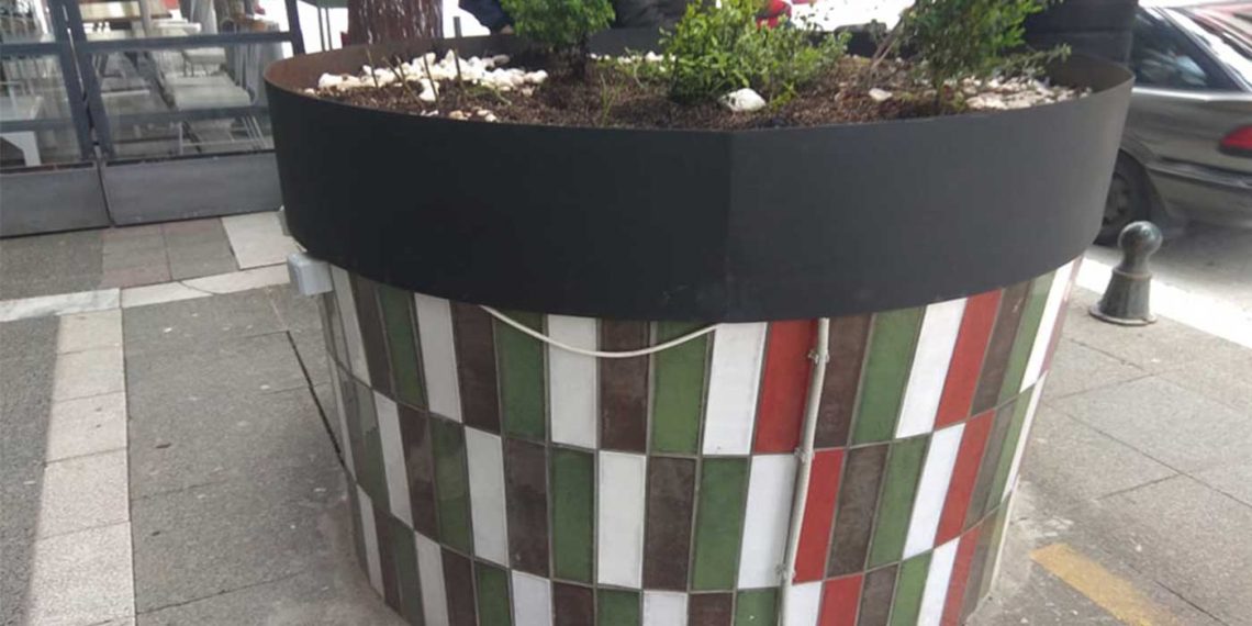 Πτολεμαΐδα: Απομάκρυνση παλιών τσιμεντένιων κάδων απορριμμάτων από σημεία της Πτολεμαΐδας