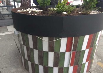 Πτολεμαΐδα: Απομάκρυνση παλιών τσιμεντένιων κάδων απορριμμάτων από σημεία της Πτολεμαΐδας