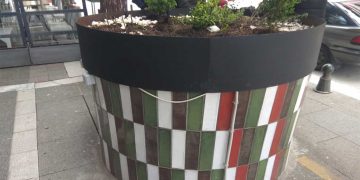 Πτολεμαΐδα: Απομάκρυνση παλιών τσιμεντένιων κάδων απορριμμάτων από σημεία της Πτολεμαΐδας