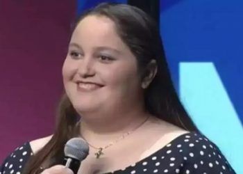 X Factor: Υποτροφία σε ωδείο της Θεσσαλονίκης προκειμένου να σπουδάσει κλασσική μουσική εξασφάλισαν στην 16χρονη Μ. Λεμονή με καταγωγή από το Καπνοχώρι