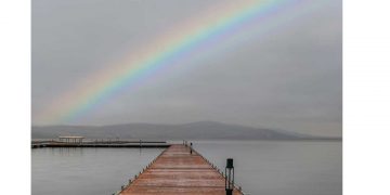 Πανέμορφο ουράνιο τόξο πάνω από τον Άγιο Παντελεήμονα – Η πανέμορφη φωτογραφία του Αργύρη Καραμούζα