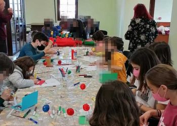 Πασχαλινά Ποντιακά έθιμα αναβίωσαν απόψε στον Ποντιακό Σύλλογο Πτολεμαΐδας