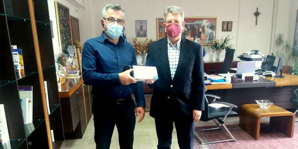 Ψηφιακή αναβάθμιση των υπηρεσιών της Π.Ε. Φλώρινας- Παραλαβή 48 κινητών τηλεφώνων