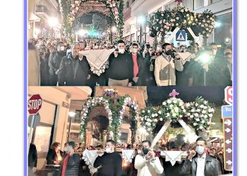 Η Περιφορά του Επιταφίου στα Σέρβια  (φώτο- βίντεο)