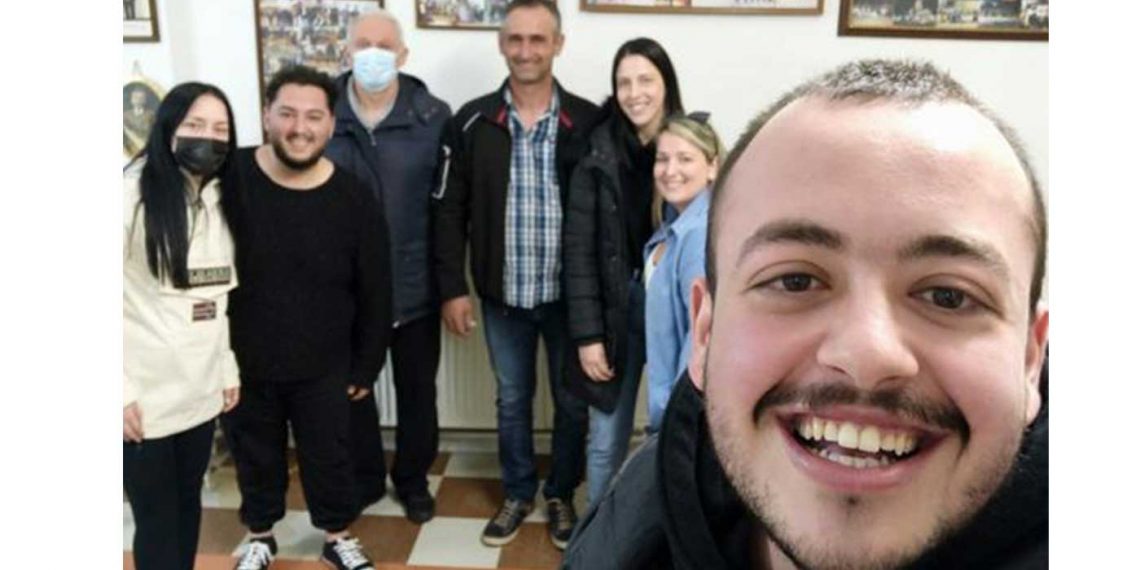 Το νέο Δ.Σ. του Πολιτιστικού Μορφωτικού Συλλόγου Ποντίων ”Η Άρδασσα”.- Πρόεδρος ο Γιώργος Γιαννακίδης