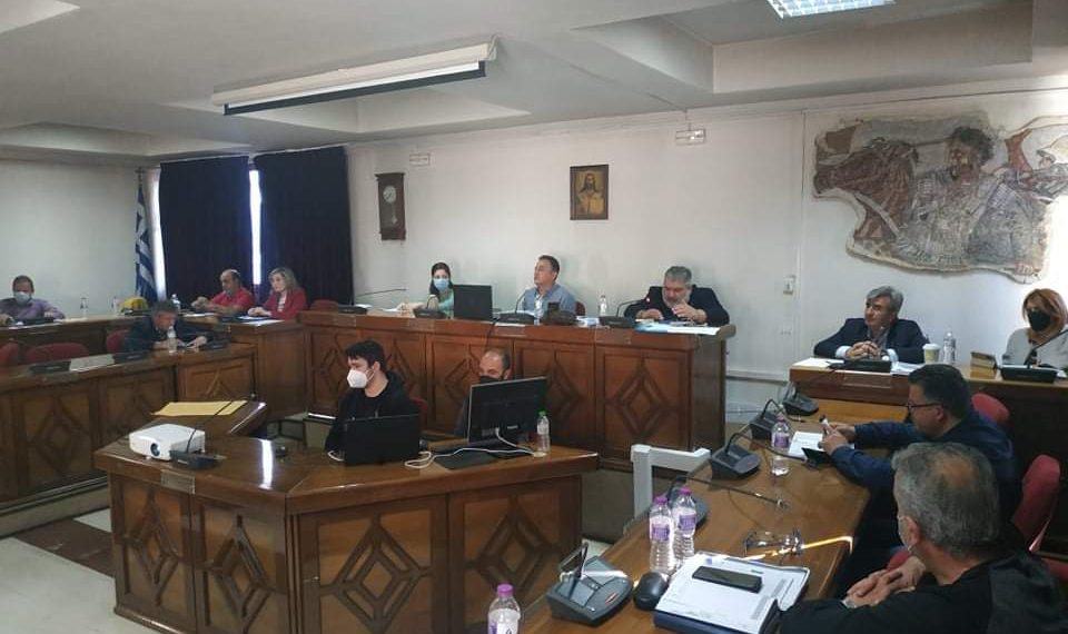 Κατεδάφιση κτιρίων στην πρώην ΑΕΒΑΛ αποφάσισε το δημοτικό συμβούλιο Εορδαίας – Πλακεντάς: “Στόχος η αξιοποίηση του ΒΙΟΠΑ, η προσέλκυση επενδύσεων – Στο χώρο σύντομα οι εργασίες για το Πάρκο πολιτικής προστασίας”