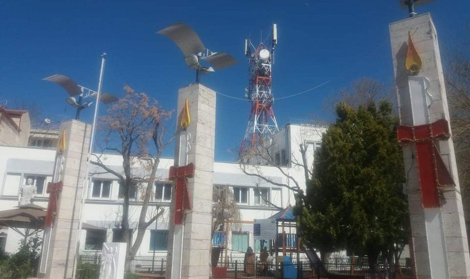 Οι πρώτες ΠΑΣΧΑΛΙΝΕΣ εικόνες στην Κεντρική Πλατεία της Πτολεμαΐδας! (Της Κούλας Πουλασιχίδου)