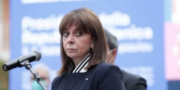 Θετική στον κορωνοϊό η Κατερίνα Σακελλαροπούλου