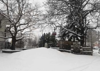 Πανέμορφο- κατάλευκο τοπίο στην Σαμαρίνα Γρεβενών  (φωτογραφίες)