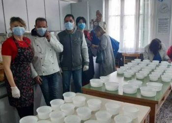 Προσφορά τροφίμων από την Ένωση Στρατιωτικών Π.Ε. Κοζάνης στο συσσίτιο απόρων Κοζάνης