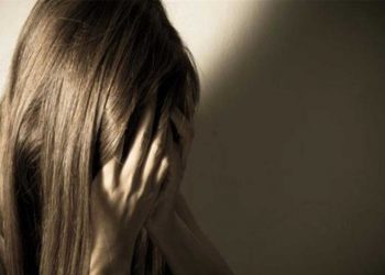 Η Δ/ντρια του Σχολείου στο οποίο φοιτούσε η μαθήτρια που κατήγγειλε βιασμό από τον πατέρα της μιλάει για το πως προσέγγισαν το παιδί