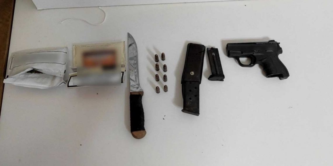 Συνελήφθησαν δύο αλλοδαποί σε δασική περιοχή της Καστοριάς γιατί είχαν πάνω τους πιστόλι, φυσίγγια, γεμιστήρες, μαχαίρι και ναρκωτικά