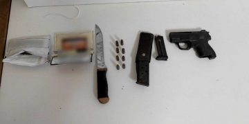 Συνελήφθη 36χρονος αλλοδαπός σε περιοχή της Καστοριάς, ο οποίος μετέφερε παράνομα με Ι.Χ.Ε. αυτοκίνητο συνομήλικο ομοεθνή του