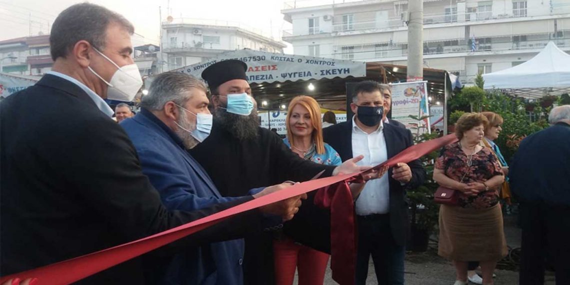 Μετά από 2 χρόνια, άνοιξε τις πύλες της η 21η ΑΝΘΟΚΟΜΙΚΗ Έκθεση του Δήμου Εορδαίας , με  μεγάλη συμμετοχή εκθετών  και επισκεπτών (ρεπορτάζ της Κούλας Πουλασιχίδου)