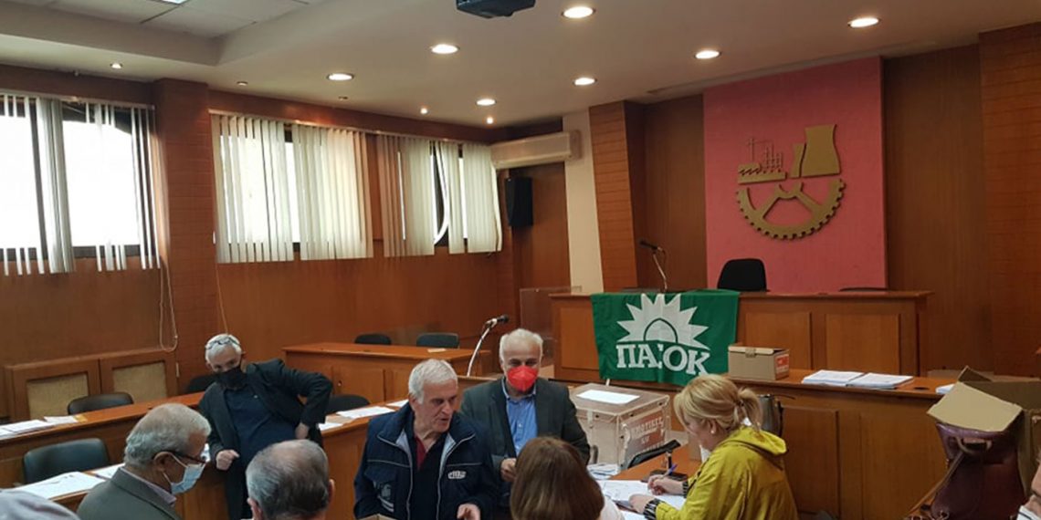 Με μεγάλη προσέλευση και στην Πτολεμαΐδα οι εκλογές για την ανάδειξη των οργάνων στο ΠΑΣΟΚ-ΚΙΝΑΛ (φώτο-βίντεο)