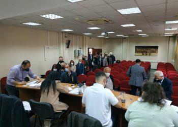 Με πολύ μεγάλη συμμετοχή πραγματοποιούνται οι εκλογές στο ΠΑΣΟΚ-ΚΙΝΑΛ για την εκλογή νέων συνέδρων (βίντεο-φώτο)