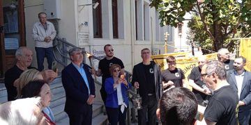 Ανάγνωση και παράδοση κοινού ψηφίσματος των συλλογών στο Δήμο Εορδαίας (φώτο)