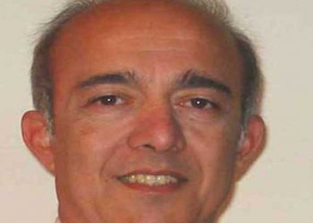 Γιατί οι άνθρωποι μένουν κολλημένοι στο παρελθόν; (του Νέστορα Κολοβού)