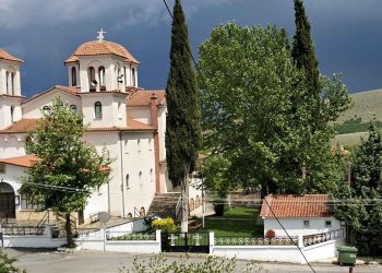 Πανηγυρίζει ο Ιερός Ναός Αγίων Κωνσταντίνου και Ελένης Μαυροδενδρίου Κοζάνης