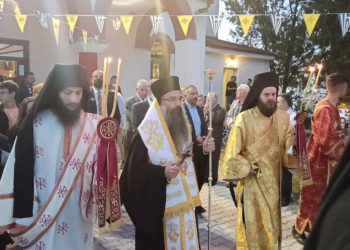 Παρουσία του Επισκόπου Κωνσταντιανής κ.κ. Κοσμά και του Μητροπολίτου Φλωρίνης,Πρεσπών και Εορδαίας κ.κ. Θεοκλήτου, ο εορτασμός του Καθεδρικού Ιερού Ναού Αγίων Κωνσταντίνου και Ελένης Πολιούχων Αμυνταίου (ρεπορτάζ της Κούλας Πουλασιχίδου)