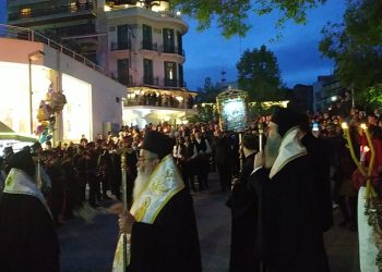 Κοζάνη: Πλήθος πιστών στη λιτάνευση της εικόνας της Παναγίας της Ζιδανιώτισσας