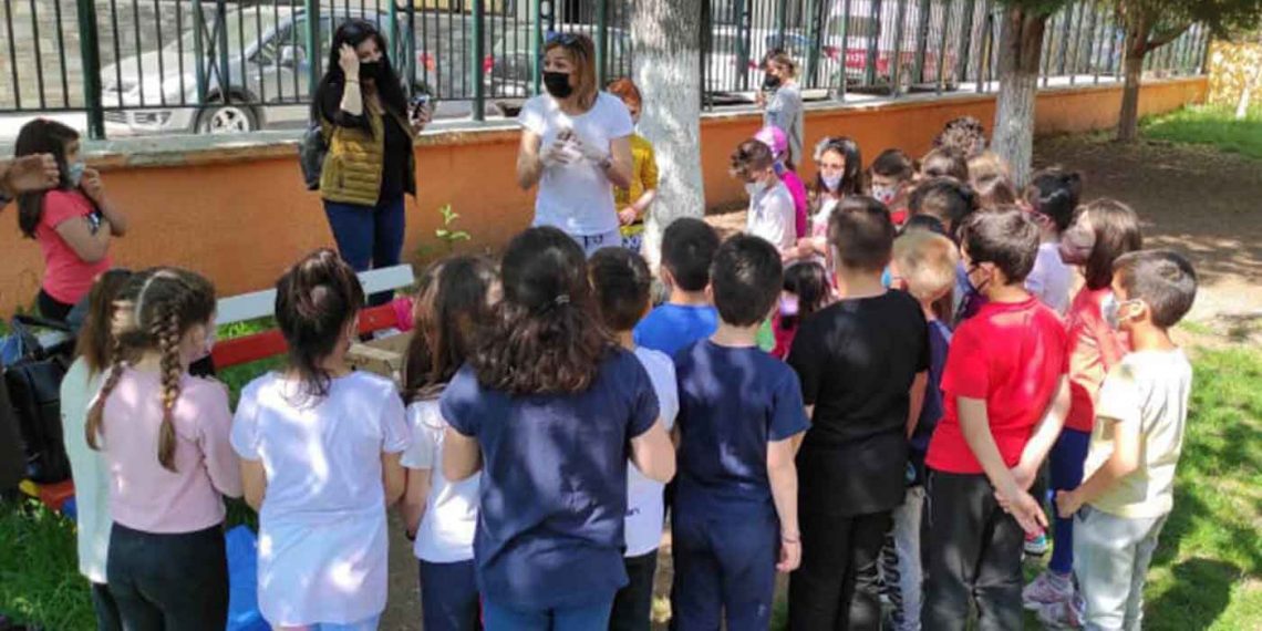 “Ανοιξιάτικη δράση” του Συλλόγου Γονέων και Κηδεμόνων του 3ου Δημοτικού Σχολείου Πτολεμαΐδας! ( Της Κούλας Πουλασιχίδου)