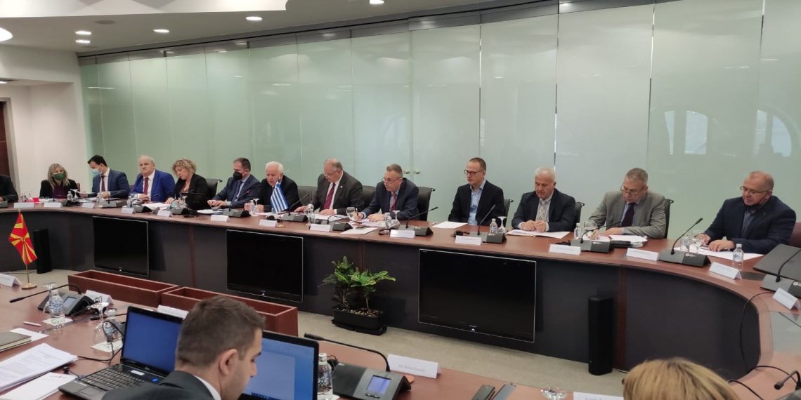 Μπήκαν αυστηρά χρονοδιαγράμματα για τη διασυνοριακή διάβαση του Λαιμού Πρεσπών- Συνάντηση των δύο επιτροπών χθες στα Σκόπια- Πότε θα δημοπρατηθεί το έργο