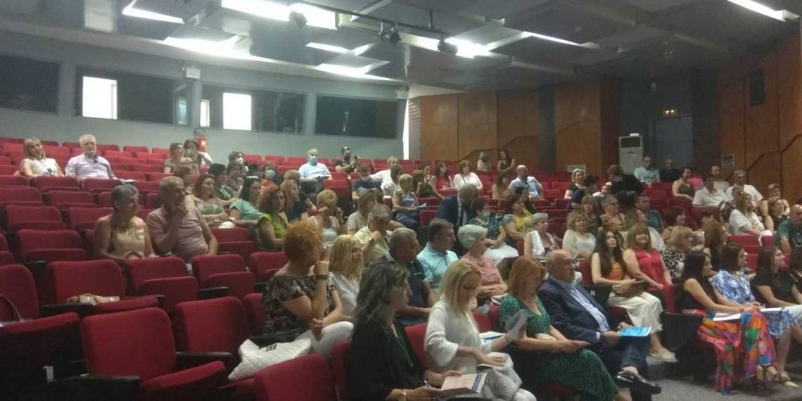 Δρ. Κωνσταντίνος Αραπίδης: «Μη μπερδεύουμε την φυσιολογική γήρανση με την άνοια και το Αλτσχάϊμερ»