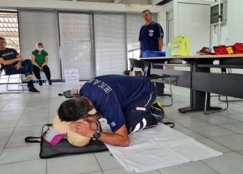 Σεμινάριο των εργαζομένων της ΔΙΑΔΥΜΑ από το ΕΚΑΒ Κοζάνης σε ΚΑΡΠΑ και Χρήση Απινιδωτή