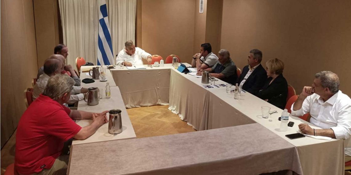 Πατριωτική Ένωση- Πρόδρομος Εμφιετζόγλου- Ο Πρόεδρος Πρόδρομος Εμφιετζόγλου στη Λάρισα