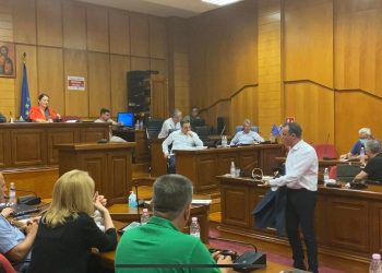 Τρομερή κόντρα Κασαπίδη- Καρυπίδη- Αποχώρησε ο πρώην Περιφερειάρχης: «Βαρέθηκα…»- «Μην τα κόβεις χοντρά…»- VIDEO