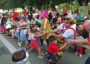 Δήμος Εορδαίας και ΚΔΑΠ ΠΑΙΖΟΥΜΕ έκαναν μια αξέχαστη εκδήλωση για τα παιδιά στο πάρκο βιβλιοθήκης-Ανακοινώθηκε η ίδρυση νέου ΚΔΑΠ ΑΜΕΑ στην Πτολεμαΐδα