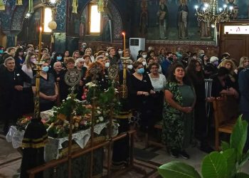 Ολοκληρώθηκαν οι Ιερές Ακολουθίες για τον εορτασμό του Παρεκκλησίου του Αγίου Λουκά στον Ιερό Ναό Αγίας Σκέπης Πτολεμαΐδας (ρεπορτάζ της Κούλας Πουλασιχίδου)