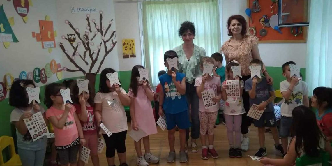 Για τη στοματική υγεία ενημερώθηκαν οι μικροί μαθητές του παιδικού σταθμού ΔΕΗ