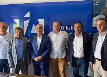 Τα έργα εγκατάστασης φυσικού αερίου επισκέφθηκε στην Φλώρινα ο Αν. Υπουργός Ανάπτυξης Ν. Παπαθανάσης κατά την επίσκεψη του