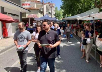 Επίσκεψη κλιμακίου ΠΑΣΟΚ-Κινήματος Αλλαγής στην λαϊκή αγορά Κοζάνης