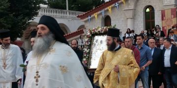 Λαμπρός ο εορτασμός του Αγίου Πνεύματος στον εορτάζοντα Μητροπολιτικό Ιερό Ναό Αγίας Τριάδος Πτολεμαΐδας ! (ρεπορτάζ της Κούλας Πουλασιχίδου)