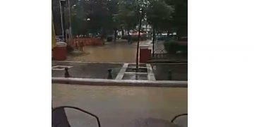 Πτολεμαΐδα: Πλημμύρες σε δρόμους λόγω των ισχυρών βροχοπτώσεων