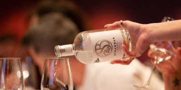 STRAWBAR on the road #7: Funky Monkey, σήμερα Πέμπτη 16/6 στην Κοζάνη