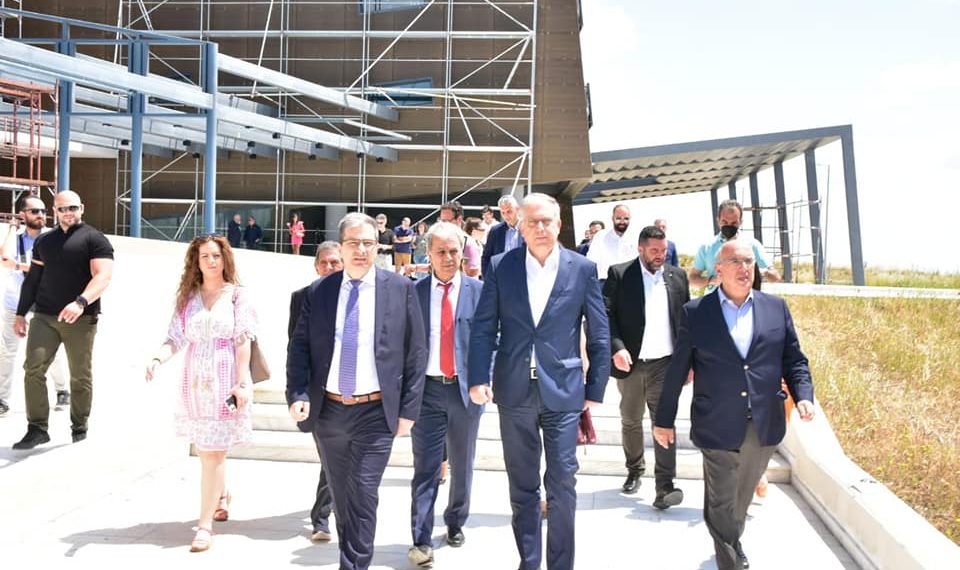 Η ανάρτηση Θεοδωρικάκου για την επίσκεψη σε Κοζάνη-Βελβεντό: “Το campus του πανεπιστημίου, πρότυπο για όλα τα ΑΕΙ της χώρας”