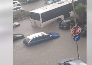 Χάος στο κέντρο της Θεσσαλονίκης, έπειτα από την ισχυρή καταιγίδα-VIDEO